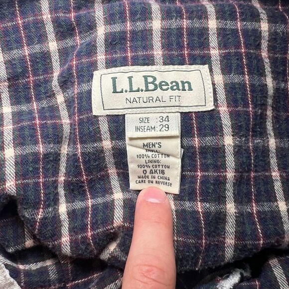 LL BEAN Pants Flannel Lined 34x29 Chinos Natural Fit - Picture 3 of 6